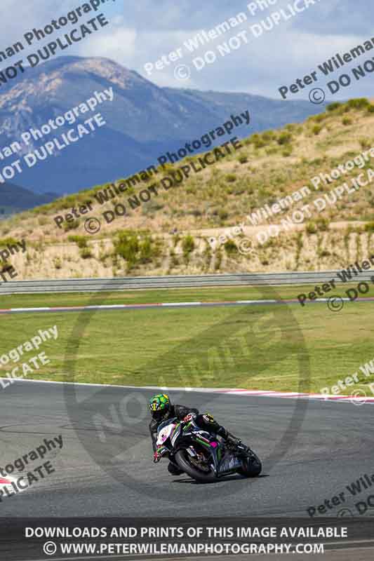 Circuito de Navarra;Spain;event digital images;motorbikes;no limits;peter wileman photography;trackday;trackday digital images